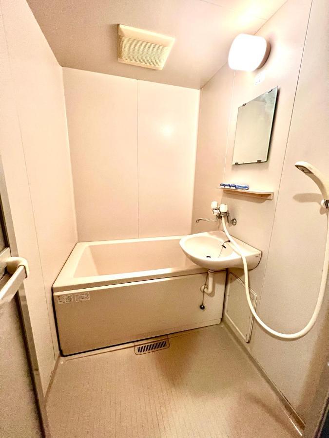Shiraha Apartment Miyazaki