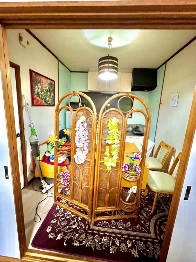 Shiraha Apartment Miyazaki