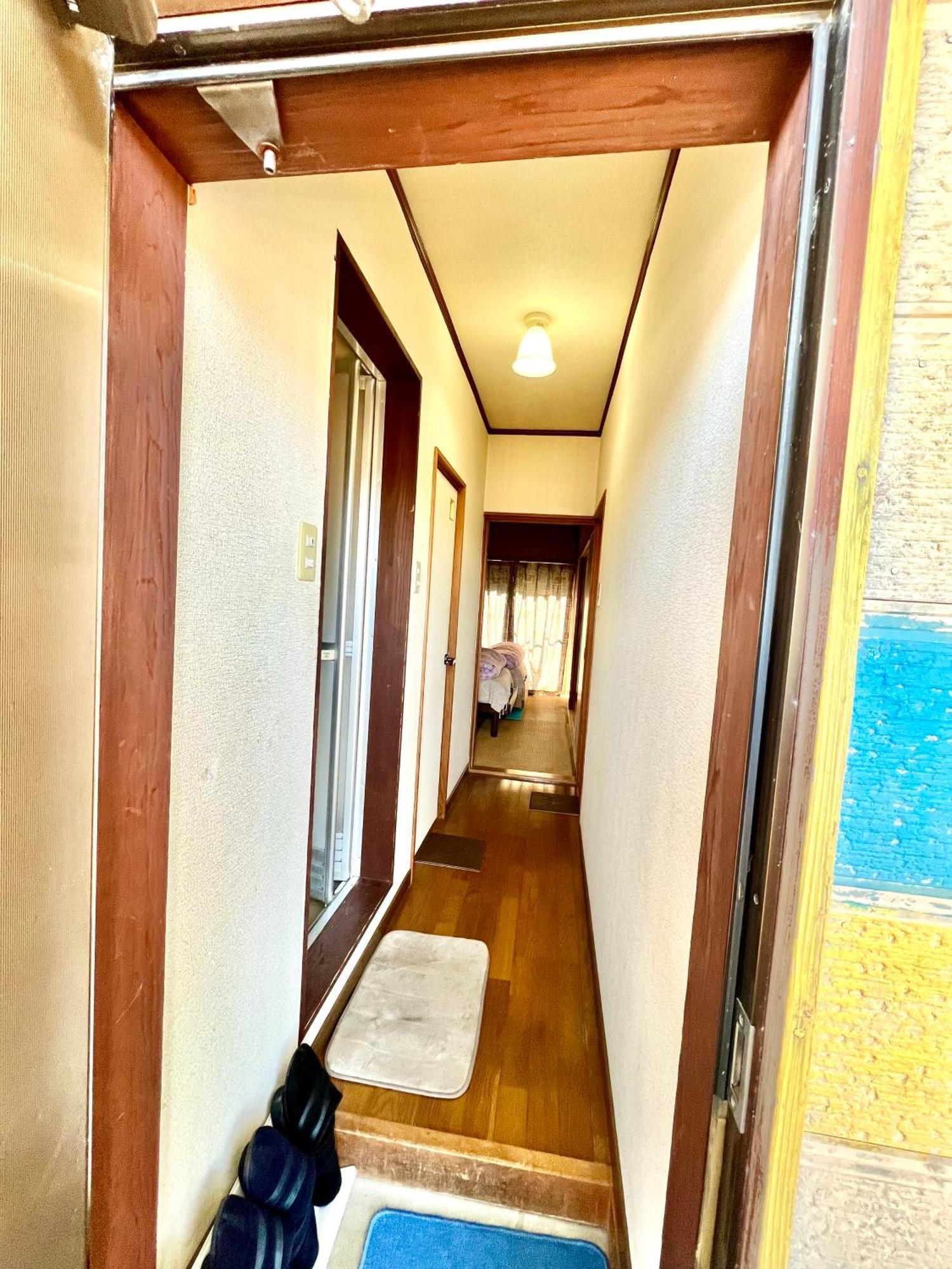 Shiraha Apartment Miyazaki